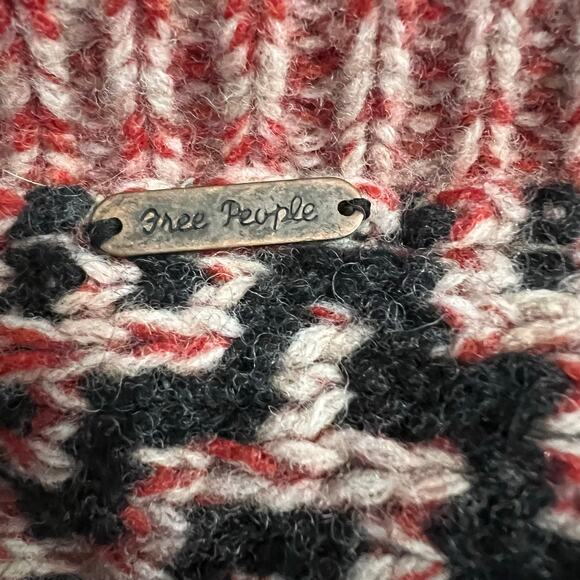 Free People Long Sleeve Open Back Sweater Size‎ Small - Picture 10 of 11